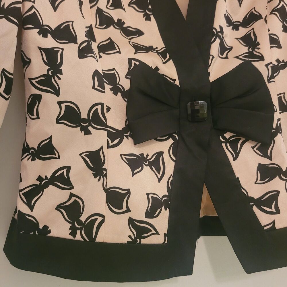 2PC Vtg Pink Black BOW Cocktail Skirt Suit faux silk Set Size 6 7 Small Coquette - Picture 14 of 15